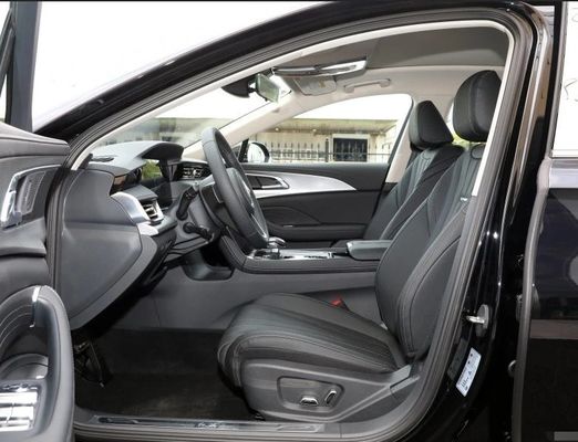 Chinois Hongqi H5 Benzine Sedan 5 sièges avec boîte de vitesses automatique et service après-vente