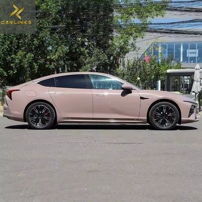 Hozon Neta 5 sièges Petit SUV Véhicule énergétique Nezha Aya Voiture d'occasion Vitesse maximale 101km/h