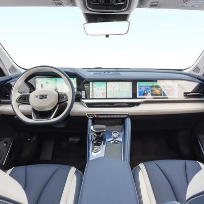 2023 Brilliant Blue Geely Monjaro 5 portes 5 places SUV Geely Xingyue L Voiture hybride