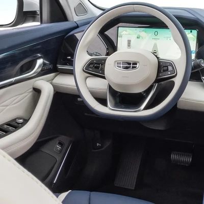 2023 Geely Xingyue L Monjaro Vitesse à essence Hybride à quatre roues avec personnalisation