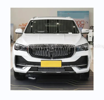 Conditions routières Le SUV adulte Geely Xingyue L 4x4 avec des caractéristiques personnalisées sur le marché