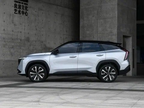 Durée de vie ≤ 1 an Geely Boyue L Véhicule à énergie voitures SUV à essence pour les conditions routières