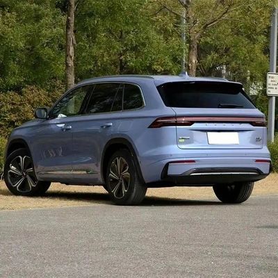 2024 Geely Xingyue L à la main gauche Voiture 2.0t 5 places SUV Carburant électrique 0 km Voiture d'occasion