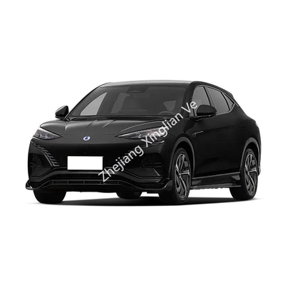 Les véhicules énergétiques exportent un grand nombre de véhicules électriques Byd Denza N7 Auto à Tashkent