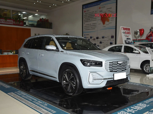 Automatique Geely Xingyue L Car 2.0t Hi-P 4WD Édition phare Puissance et style combinés