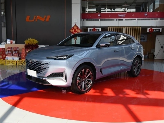 Le Changan Uni-T 1.5t Sport est un SUV à essence 2023 avec direction gauche et à prix abordable.