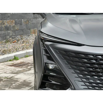 Chang prime un Uni-T 2023 de deuxième génération 1.5t Sport Flagship avec 225/55 R19