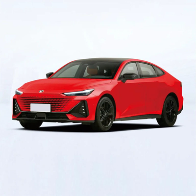 Chang a une Uni-V 23 2.0-2.6L pilote intelligent voitures chinoises voitures berline avec le volant gauche