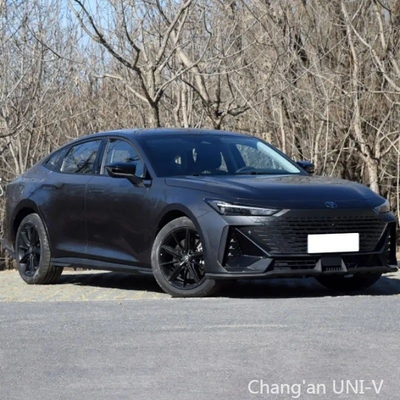Chang'an Uni-V Automobile 2.0-2.6L cylindrée Volant gauche Changan voitures essence