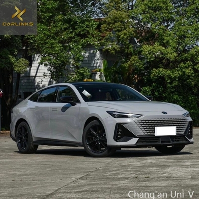 Changan Uni-V Intelligent Electric Idd 2023 1.5t Compact Car Plug-in Hybrid Rallye de batterie pure de 113 km