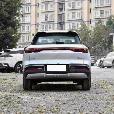 Le yuan a augmenté de 2024 EV Fwd Petit SUV avec 401 km de portée électrique pure et technologie énergétique