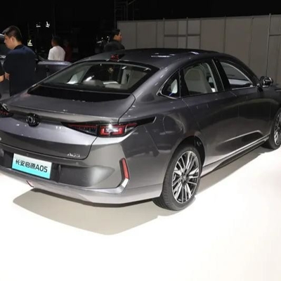 Vitesse maximale Km/h 185 Système de freinage électromagnétique Chang'an Qiyuan A05 2024 Low Edition