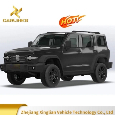 Cisterne 300 4 roues motrices Benzine tout-terrain voiture d'occasion 2.0T Challenger cylindrée Ml 1967 en noir