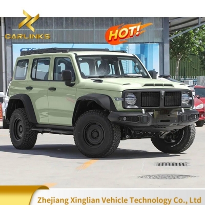 2024 Great Wall Tank 300 2.0t 227PS L4 8at Modèle de voiture personnalisé avec 175 Km/h Vitesse maximale