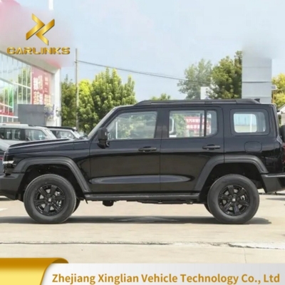 2024 Great Wall Tank 300 2.0t 227PS L4 8at Modèle de voiture personnalisé avec 175 Km/h Vitesse maximale