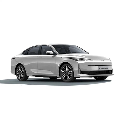 Chang est en train de préparer un Qiyuan A05 70PRO Plug-in Hybrid Vehicle 4 portes 5 places