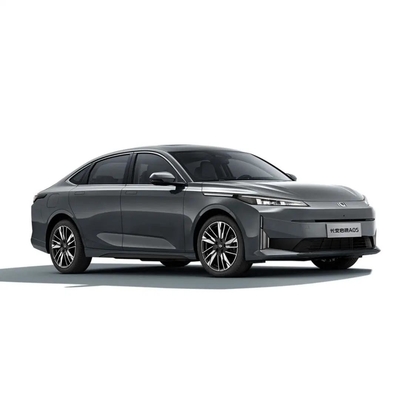 Chang est en train de préparer un Qiyuan A05 70PRO Plug-in Hybrid Vehicle 4 portes 5 places