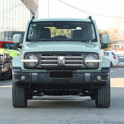 VUS à essence chinois 2023 Changcheng Tank 300 2.0t 02 avec système de freinage mécanique