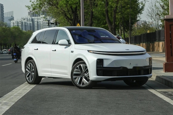 Li Auto L7 Air 5 sièges 1.5t 40.9kwh 4WD SUV de taille moyenne à grande taille avec personnalisation