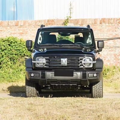 2.0t réservoir à 5 places 300 véhicule à quatre roues motrices essence sur demande