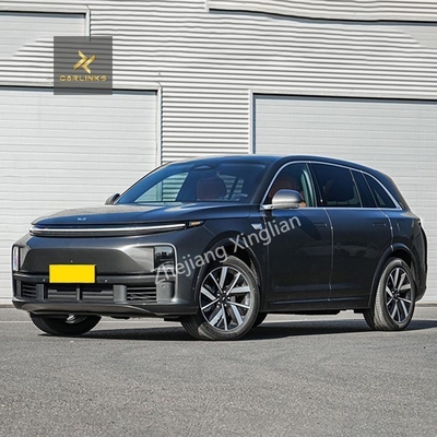 L'automobile électrique Lixiang L7 PRO Max Hybrid SUV 2023 sur le marché avec une période de 2 ans pour le véhicule