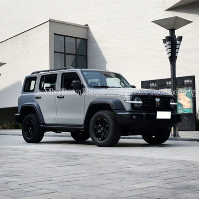 Tank 300 voiture chinoise 8 vitesse 227HP 5 places SUV à essence avec système de freinage mécanique