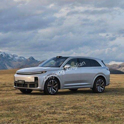 SUV L7 Max 5 sièges 4 roues motrices Voiture électrique avec un temps de charge rapide de 30 minutes 80%