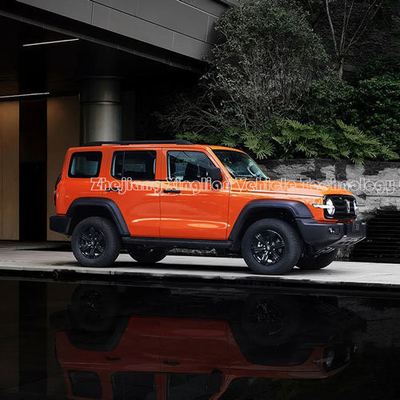 2023 4X4 SUV tout-terrain réservoir à gaz 300 pour véhicules d'exploration en plein air