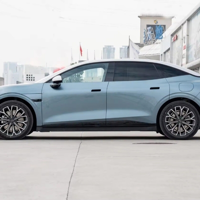 2024 Zeekr 007 Awd Voiture électrique à longue portée et suspension indépendante multi-liens