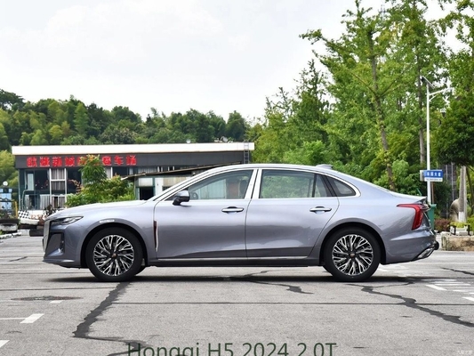 2024 Hongqi H5 1.5t 2.0t 1.5 Hev Hybrid 4 portes 5 sièges Sedan Véhicule à essence