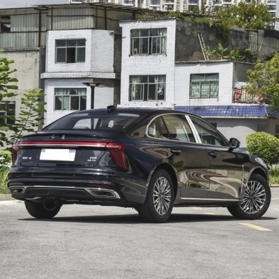 La voiture de luxe la plus vendue Hongqi H5 avec une configuration de moteur 2.0L Ot et boîte de vitesses automatique