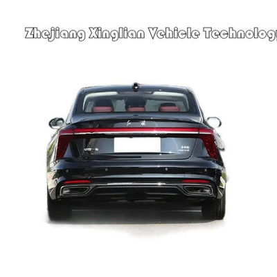 Modèle Hongqi H5 2.0t préféré par le client avec moteur turbo boîte de vitesses automatique direction gauche