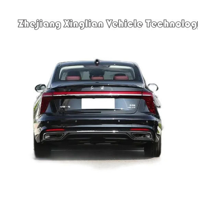 Drapeau rouge Hongqi H5 2024 2.0t 1.5t essence MID-Size berline avec direction gauche