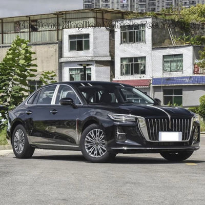 Hongqi H5 d'inspiration limousine Une voiture chinoise de classe B avec une cylindrée de 1000 à 1600 cc