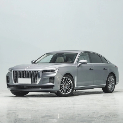 2023 Hongqi H9 4 portes 5 sièges berline avec empattement 2920 mm et voiture à essence