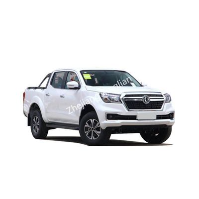 Numéro 1 Dongfeng Rich6 4*4 pick up camion avec pneus tout-terrain et boîte de vitesses automatique