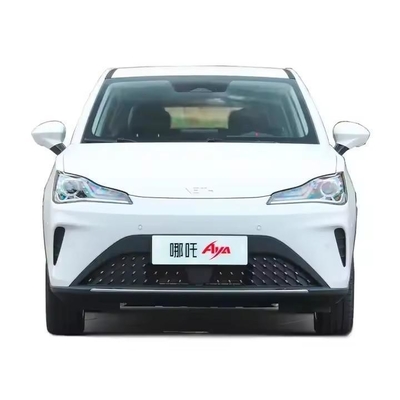 Type de carrosserie fermé Le petit SUV 2023 de Neta Nezha Aya avec une portée de 318 km et 401 km