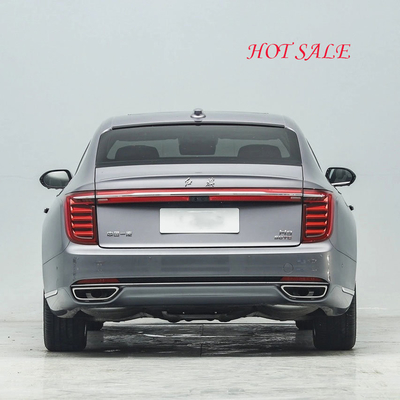 FAW Hongqi H9 Voiture de luxe Hybride Voiture de 2,0 t 252 chevaux Boîte de vitesses automatique 2920 mm Arête