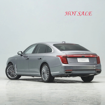FAW Hongqi H9 Voiture de luxe Hybride Voiture de 2,0 t 252 chevaux Boîte de vitesses automatique 2920 mm Arête