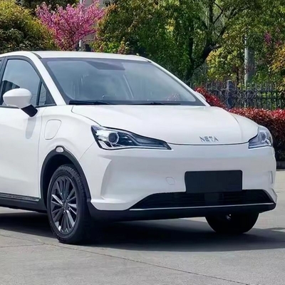 Voiture entièrement fermée Neta Aya Voiture électrique avec service après-vente et vente de pièces