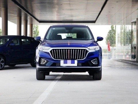 Rouge 2023 Marques de luxe chinoises Hongqi HS5 Hongqi 2023 2.0t Qixiang PRO Version taille moyenne