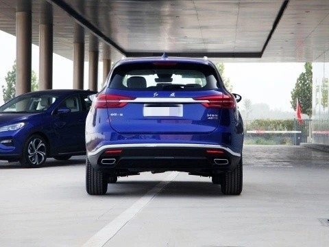 Service et vente de pièces détachées par e-mail ou par téléphone Hongqi HS5 2 0 T PRO Voiture d'occasion 2024