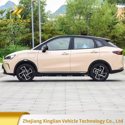Nezha Aya 401 Lite Le SUV à cinq places avec une vitesse maximale de 101 km et 5 portes en 2023