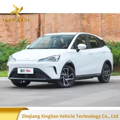 501-800W voitures électriques intelligentes à couleurs multiples Neta Aya 2024 318km 401km Mini EV Car