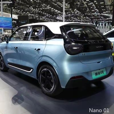 Nano 01 Voiture avec boîte de vitesses automatique 2024 Dongfeng Chine Mini Véhicule électrique Mini Voiture