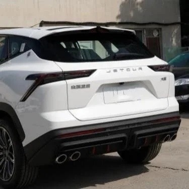 Fabriqué SUV 2023 modèle 1.6t 5 portes 5 places voiture à essence avec personnalisation par Jietu Dasheng