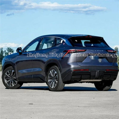 Jietu X70 Plus Dasheng SUV 5 sièges et 7 sièges 1.5t 2.0t voiture à essence avec pas cher