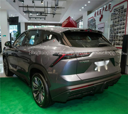 SUV Jietu X70 Plus Dasheng 1.5t 2.0t voiture à essence 5 sièges et 7 sièges avec faible kilométrage