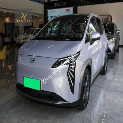 Découvrez Aion Y, la combinaison parfaite de type de corps ouvert et d' énergie électrique pure.