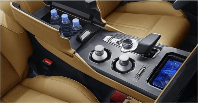 Chang′an Uni-V Conjoined Factory High Performance Automobile Exhaust System Muffler/Exhaust Muffler Gasoline Car